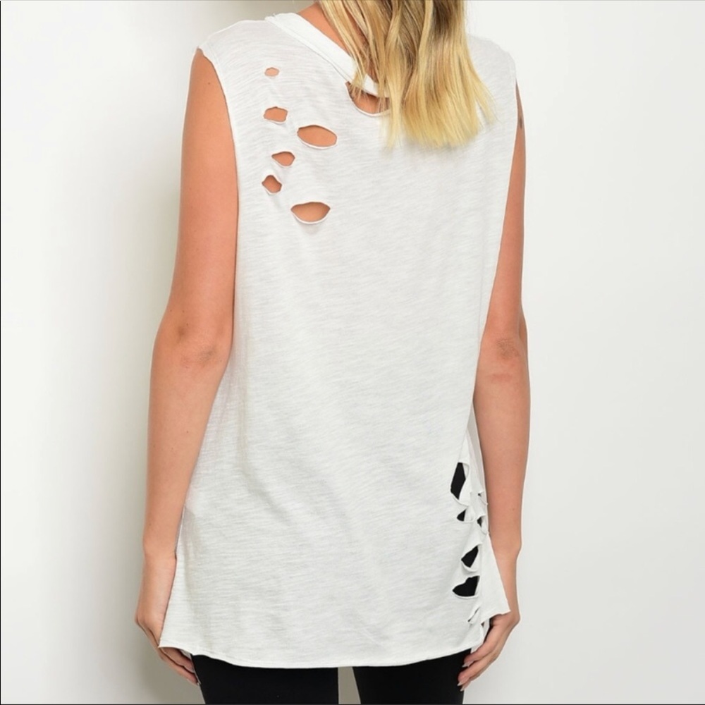 Soft Cotton 1984 Distressed Tee⭐️Last One⭐️ - Picture 4 of 4