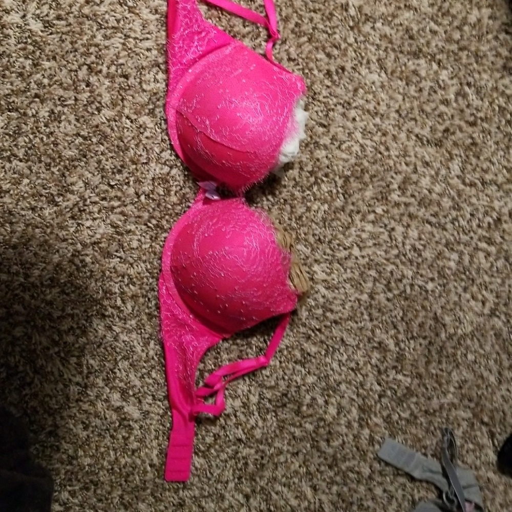 Bra - Picture 2 of 3