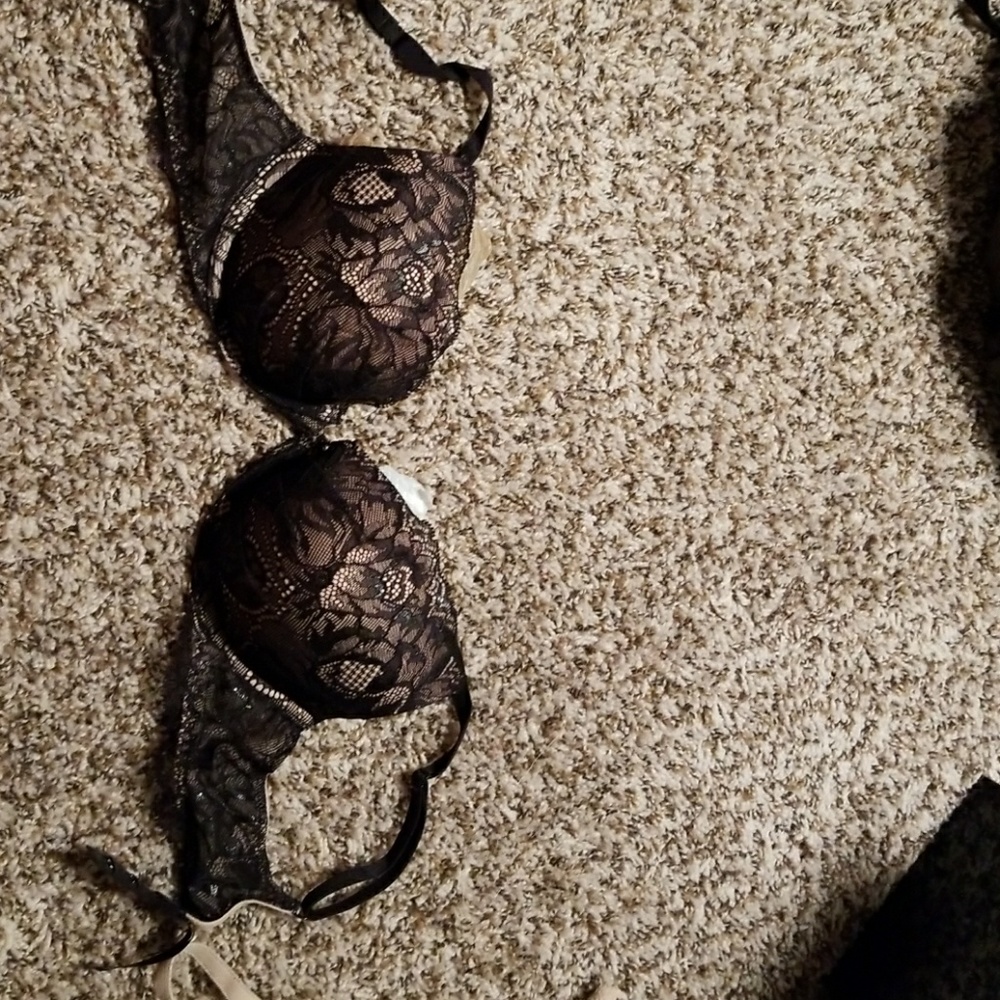 Bra - Picture 2 of 3