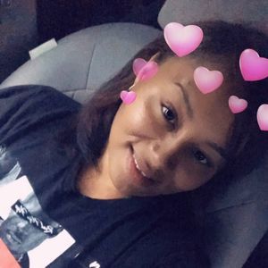 Meet your Posher, Shawna