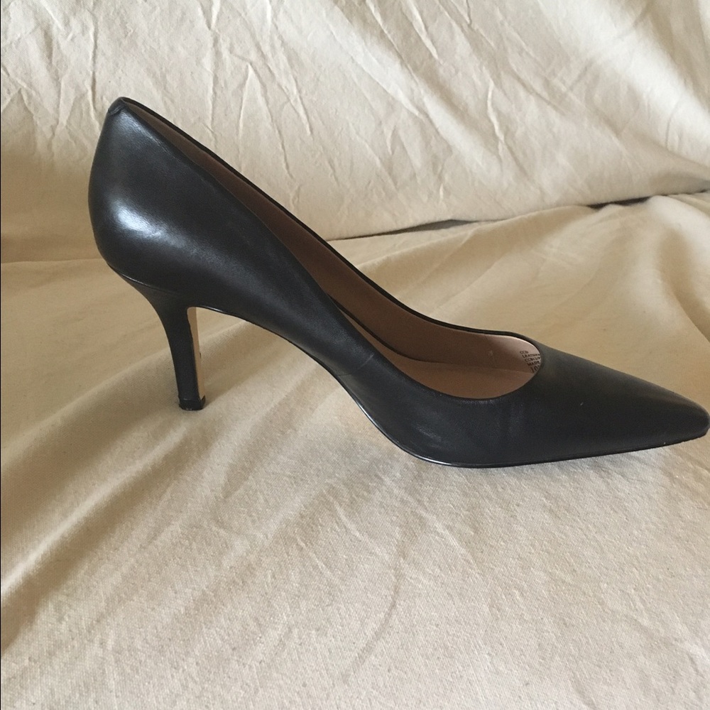 Neiman Marcus Black Leather Pointy Shoe