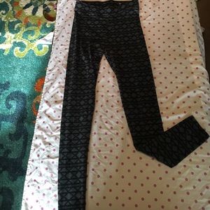 VS PINK SZ XS LEGGINGS