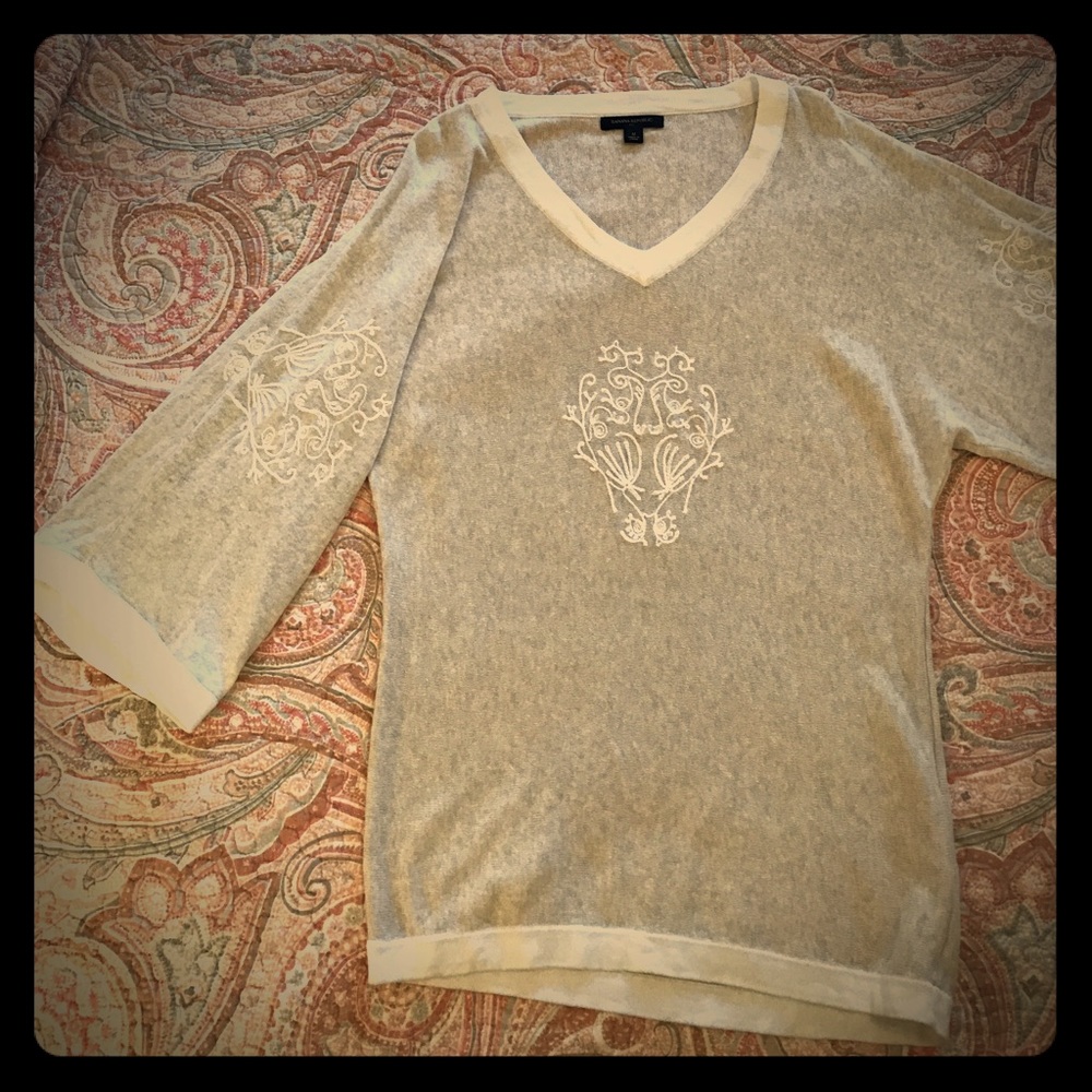 3 for $20 Banana Republic embroidered sweater
