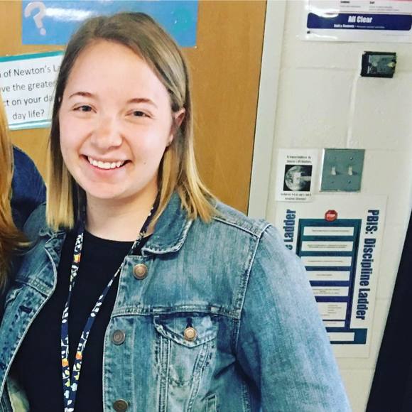 Meet your Posher, Michelle - Picture 1 of 1