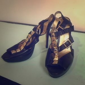Charles David black leather stilettos