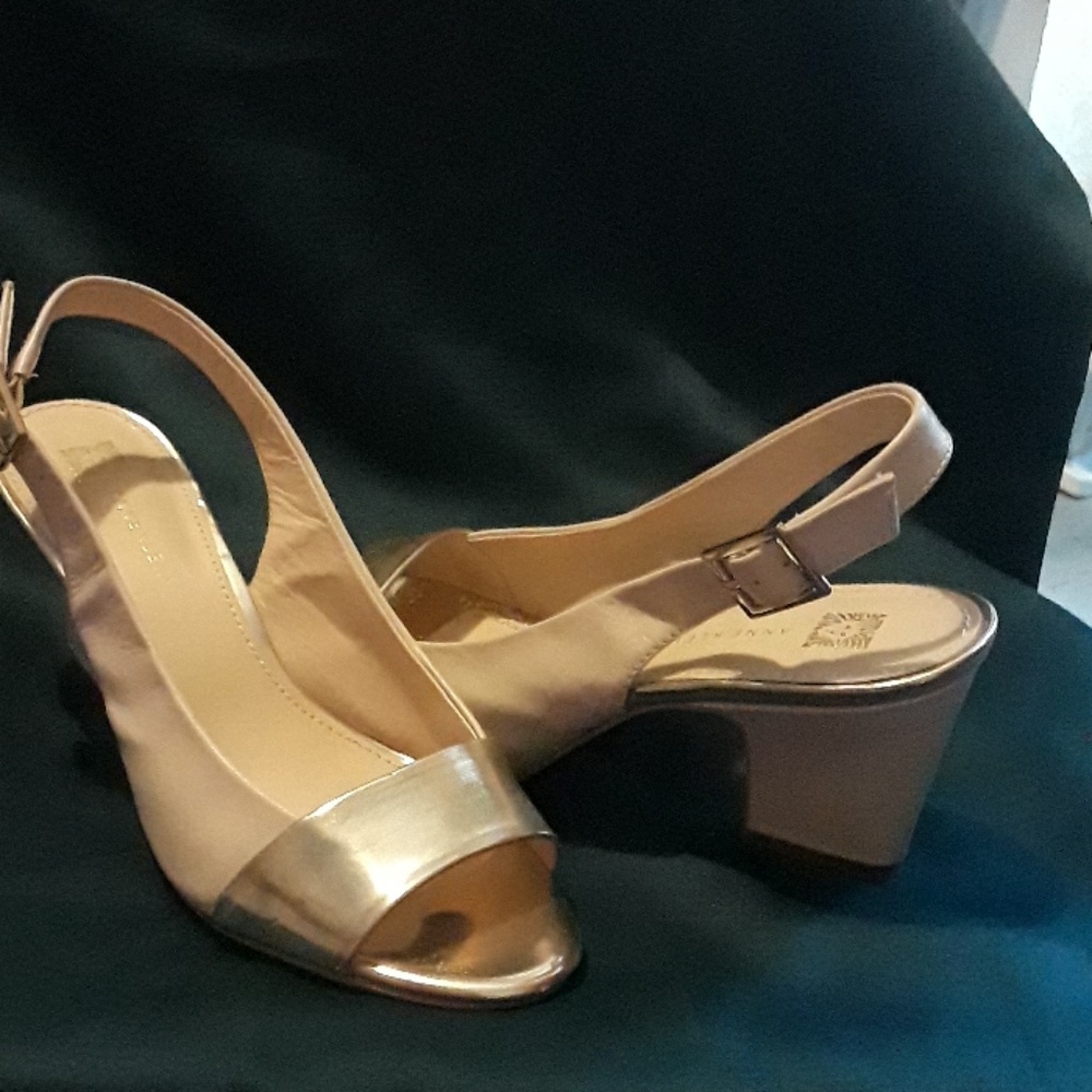 Creme open toed platforms