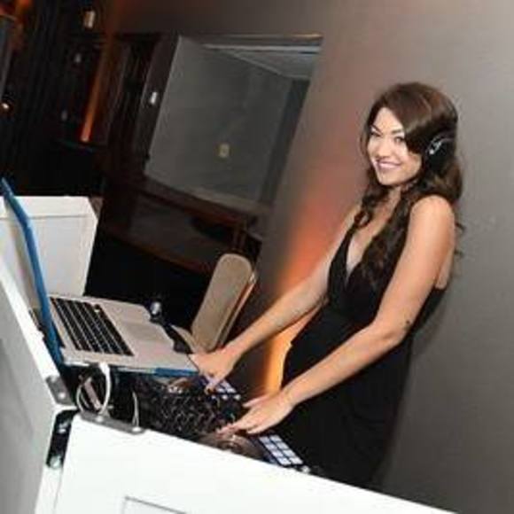 Meet your Posher, Lindsey - Picture 1 of 1