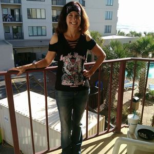 Meet your Posher, Kim