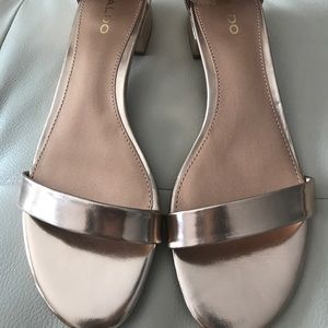 Angilia-Metalic Misc by Aldo