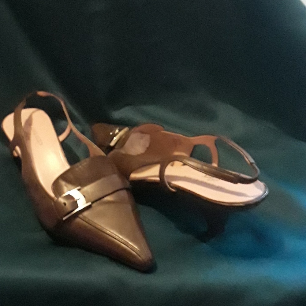 Anne Klein pumps