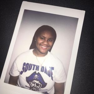 Meet your Posher, Sha-ron