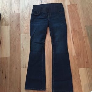 Old Navy maternity jeans