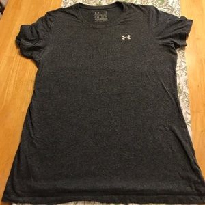 Under armour semi fitted cotton tee
