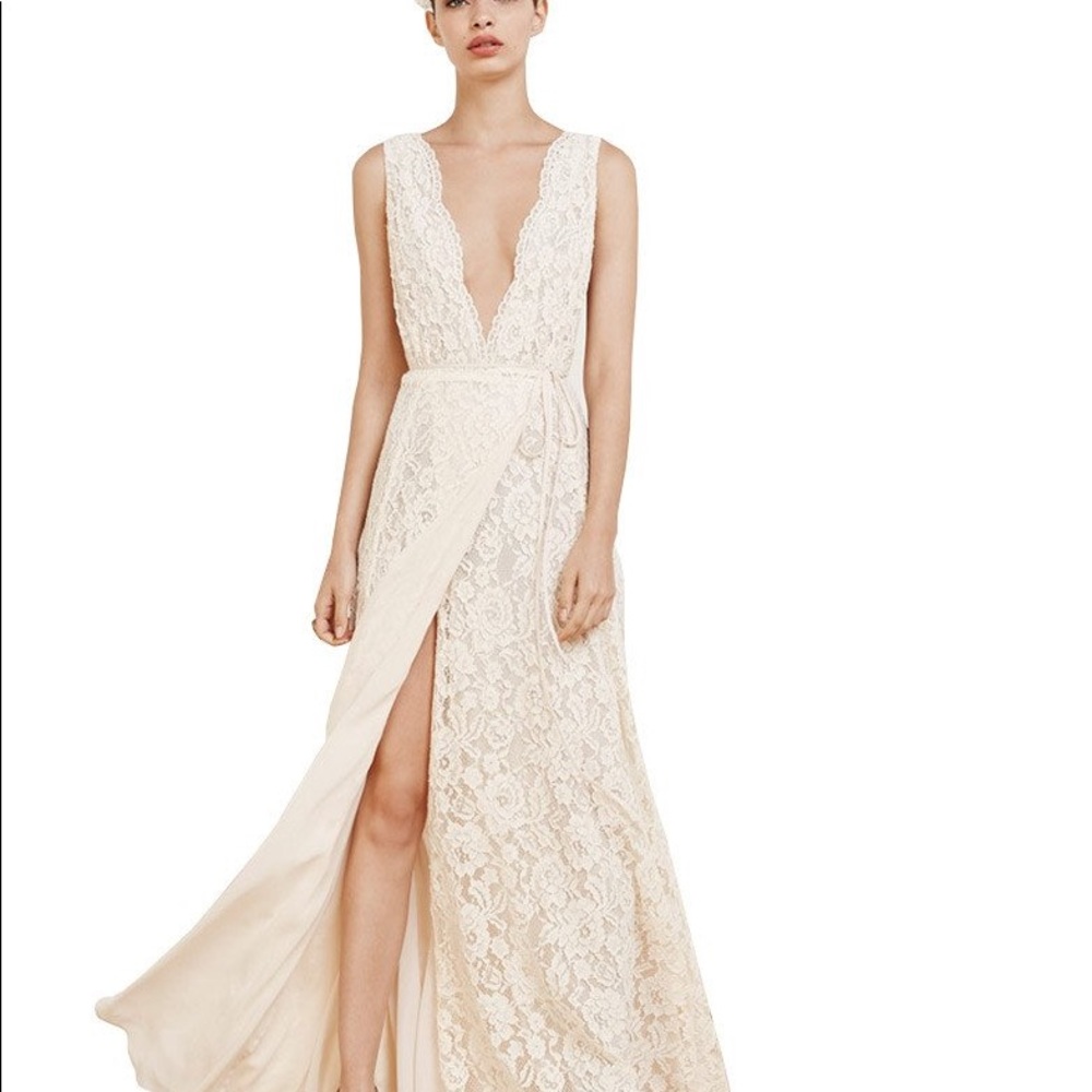 Selling size 4 Francesca reformation dress