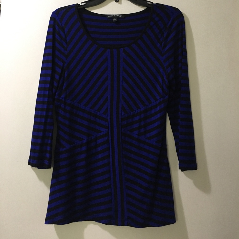 Black and cobalt blue three quarter sleeve shirt