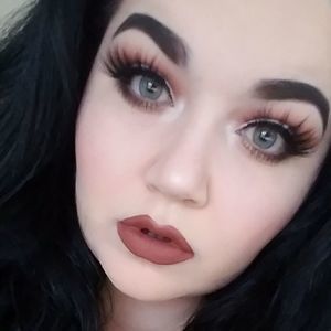 Meet your Posher, Krysta