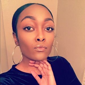 Meet your Posher, Cameron