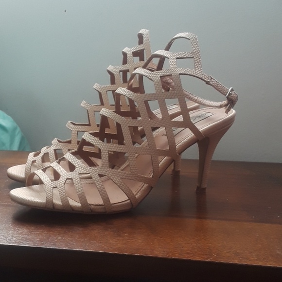Shoes - Picture 2 of 2