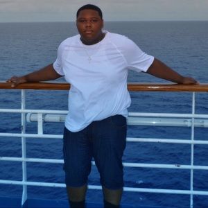 Meet your Posher, Josiah