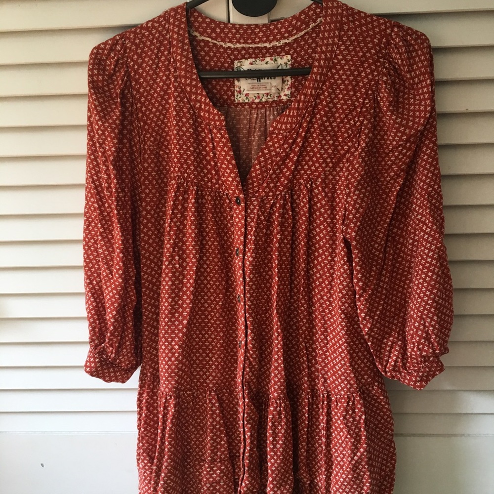 Anthropologists Pavin Tunic XSP