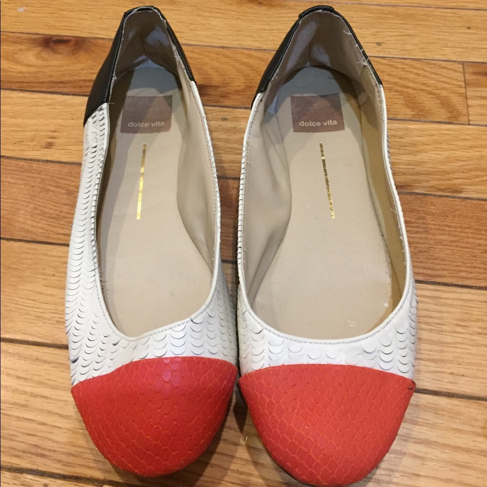 dolce vita flats!
