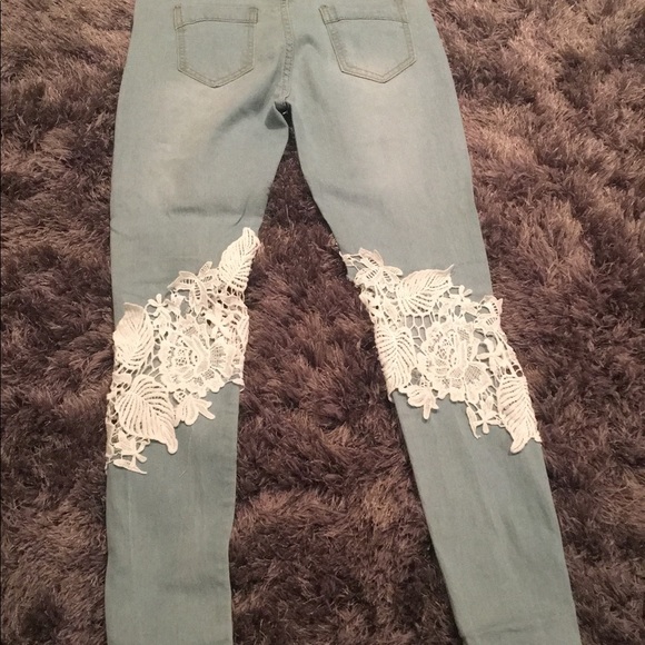 Jeans - Picture 2 of 2