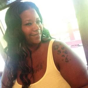 Meet your Posher, Kendra