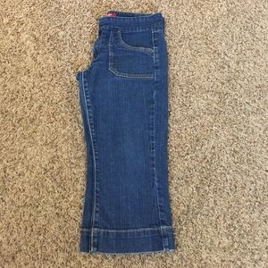 Levi's denim capris