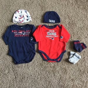 New England Patriots newborn set
