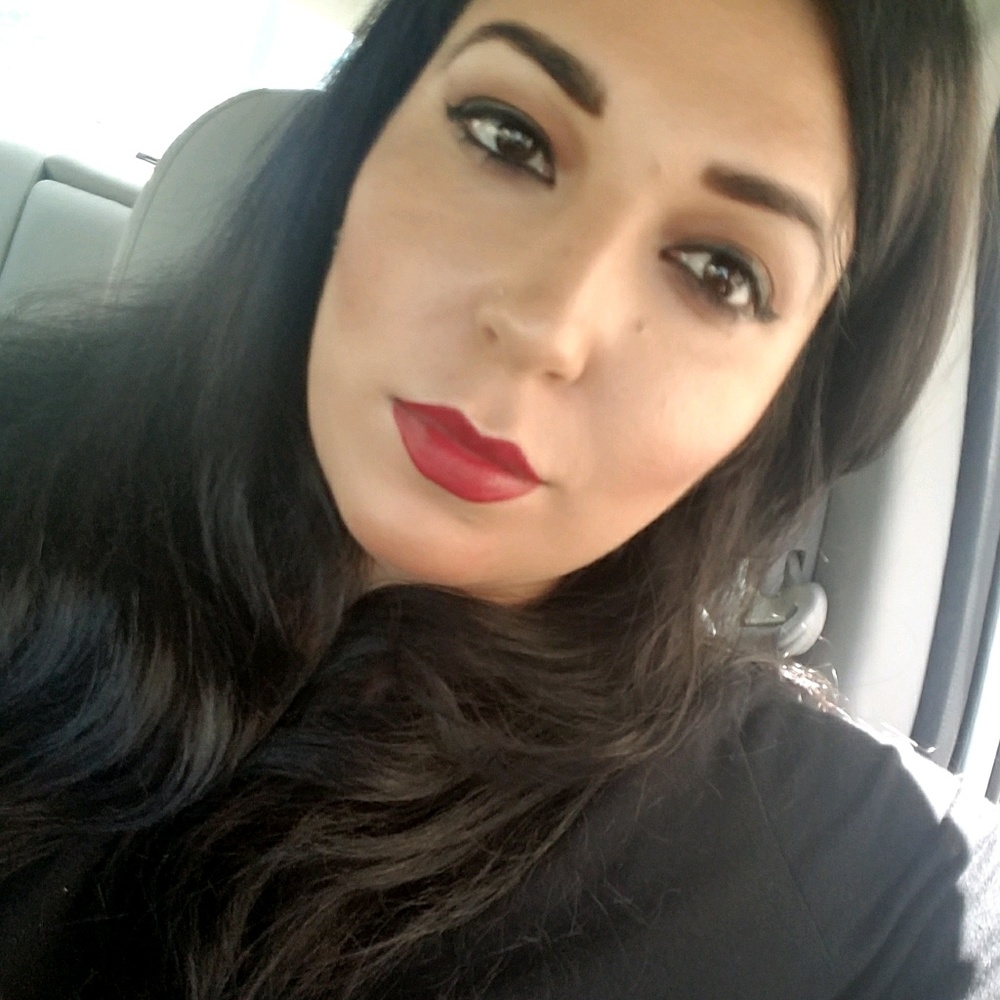 Meet your Posher, Karla