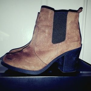 Brown suede short heel ankle boots ; size 7.5