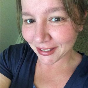 Meet your Posher, Michele