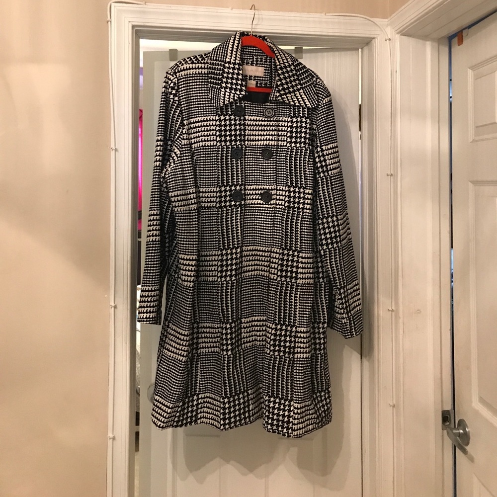 Jacket - Picture 3 of 3