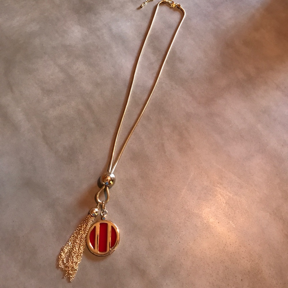 Long necklace