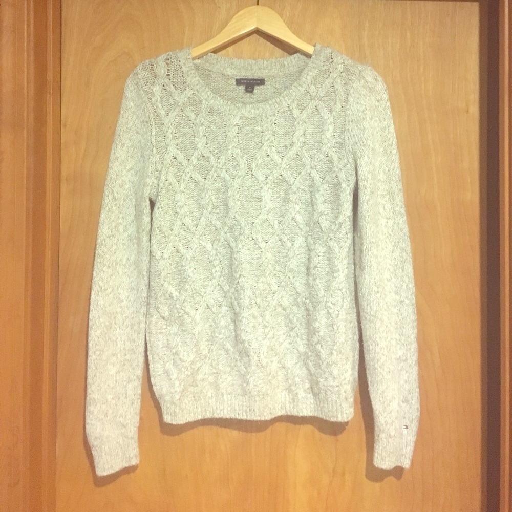 Tommy Hilfiger women's sweater