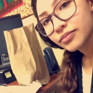 Meet your Posher, Cecilia irene