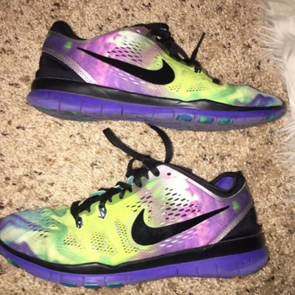 Women's nikes