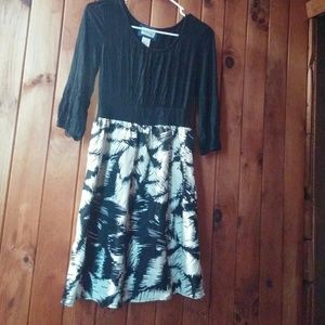 Emmelee three quarter length dress