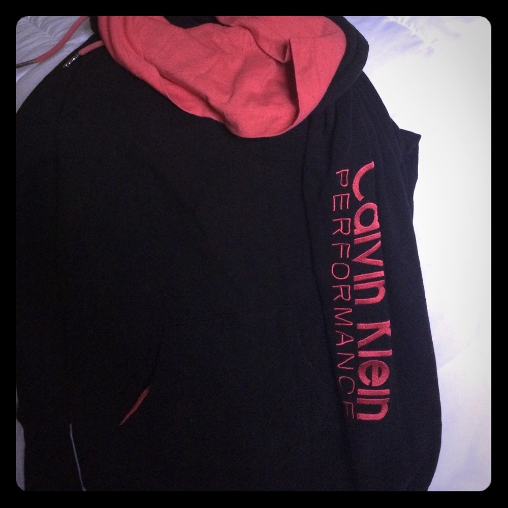 Calvin Klein performance sweater (Crowl neck)