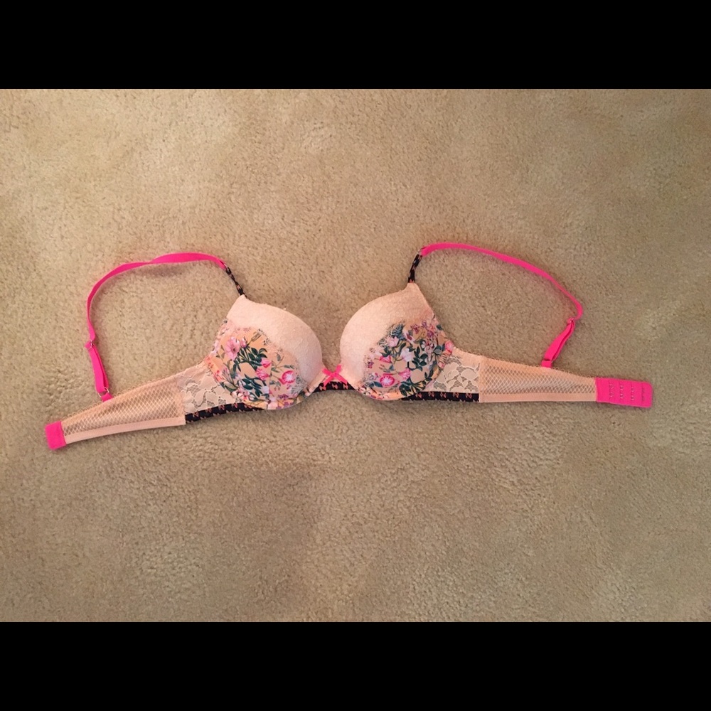 Victoria's Secret bra