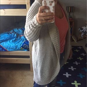 Ambercrombie +fitch sweater