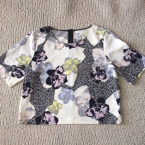 💰CYBER WEEK DEAL💰 Bar III Crop T