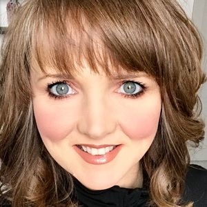 Meet your Posher, Corry