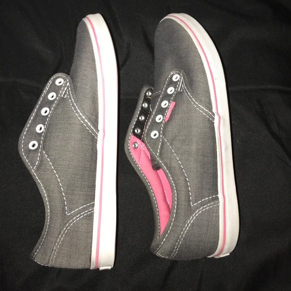 Vans - Picture 2 of 4