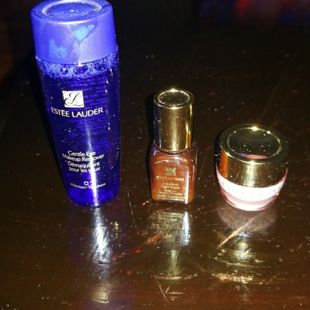 Estee Lauder 3pc set Never Used