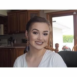 Meet your Posher, Gabrielle