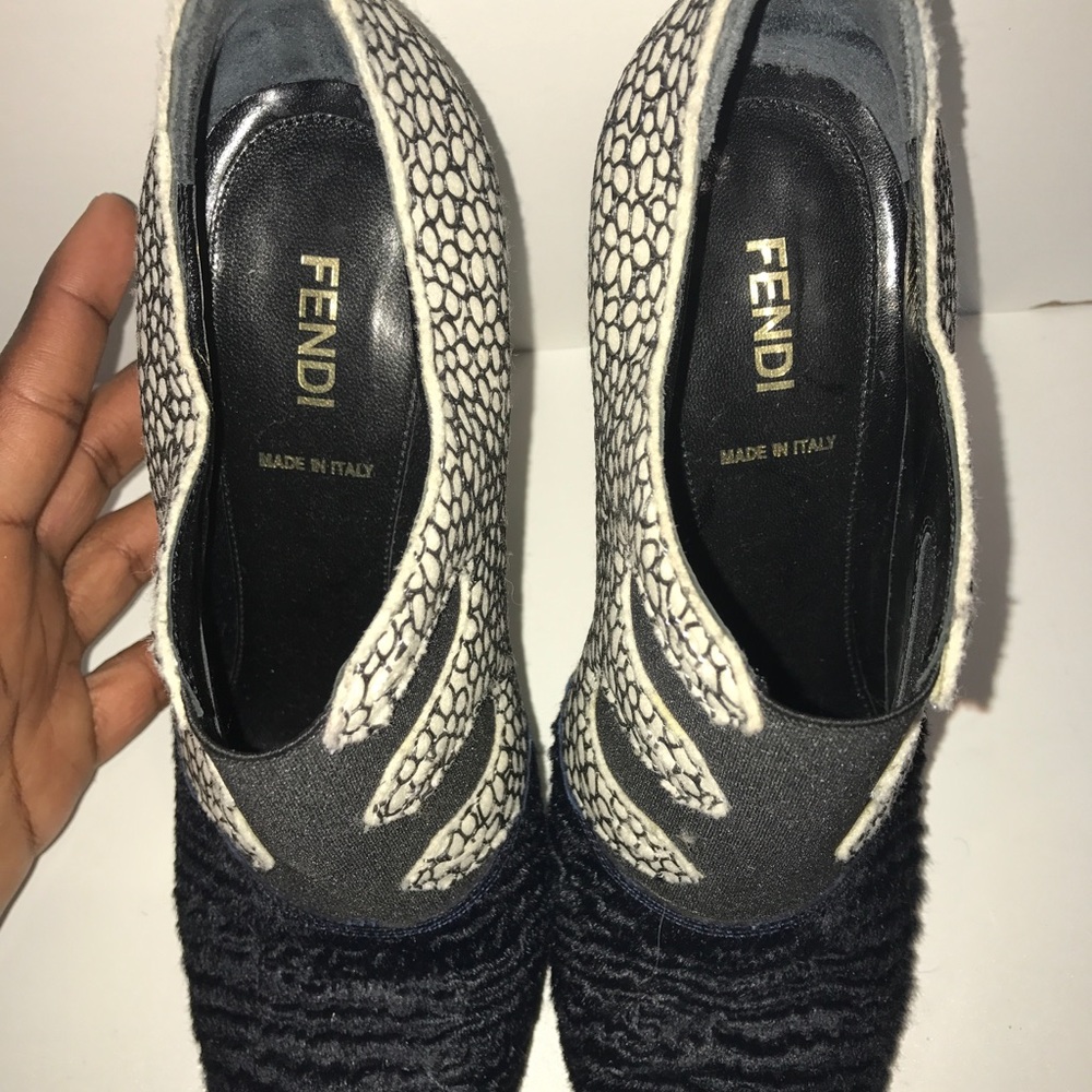 FENDI Heels - Picture 2 of 3