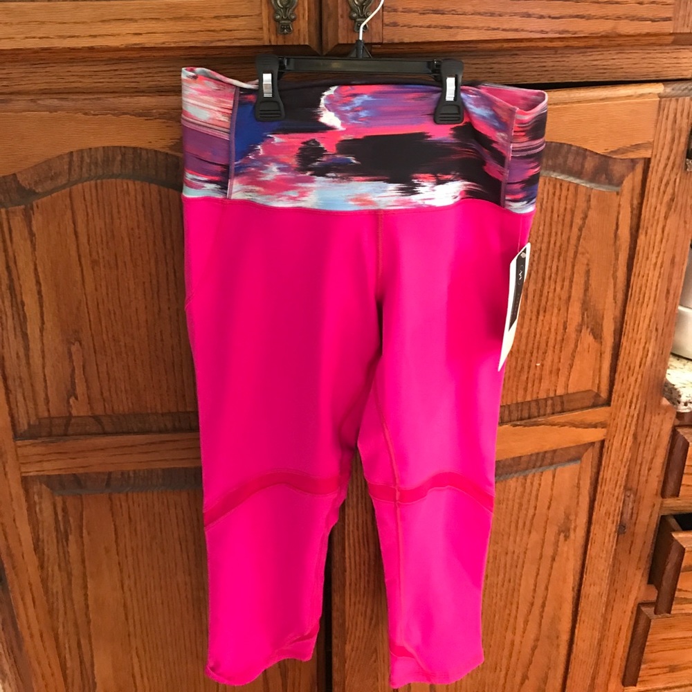 Nwt lululemon wunder under crops hi rise