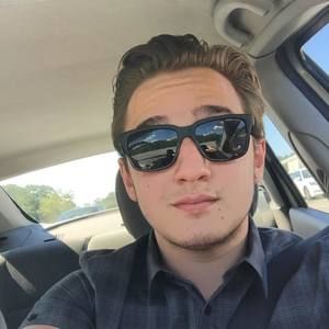 Meet your Posher, Nicholas