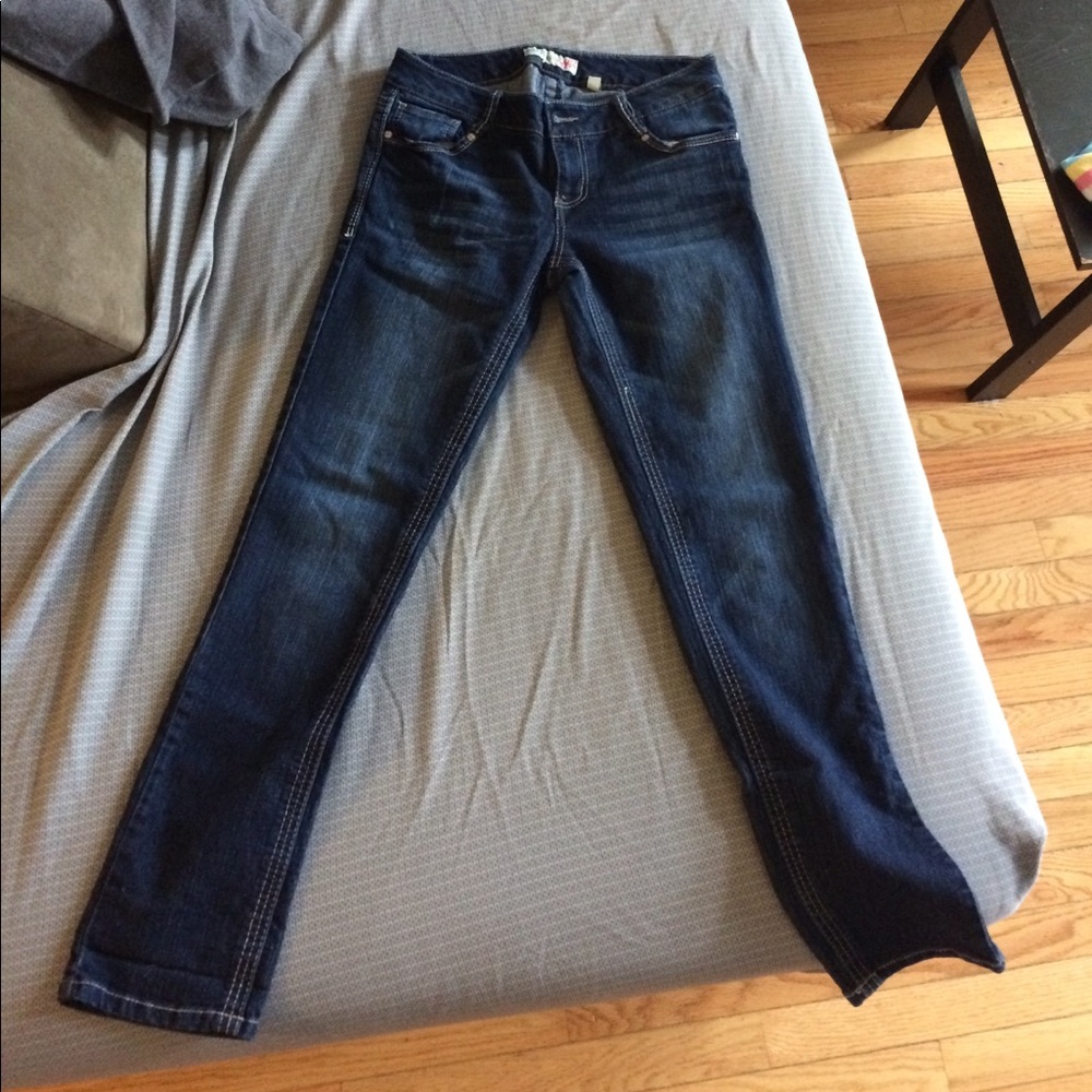 Straight cut women’s jeans